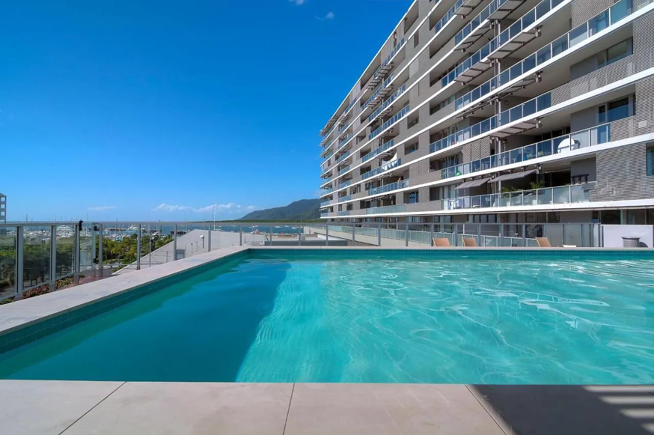 Belle Escapes 703 Harbour Lights Cairns Apartment With Water Views Australien