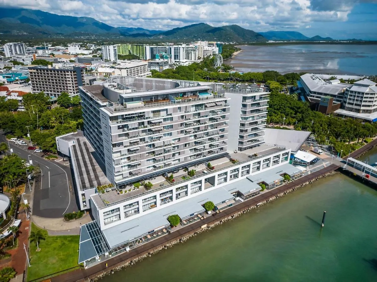 Belle Escapes 703 Harbour Lights Cairns Apartment With Water Views