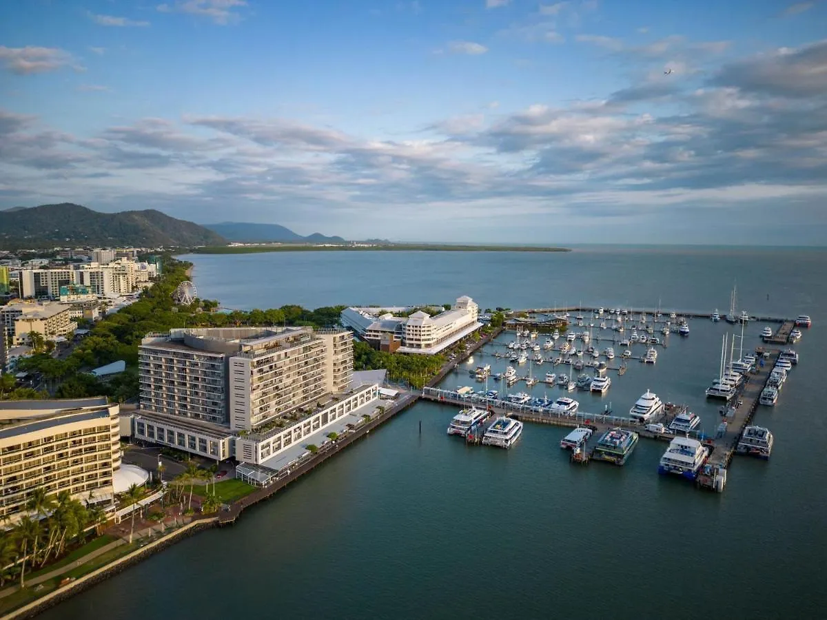 Belle Escapes 703 Harbour Lights Cairns Apartment With Water Views